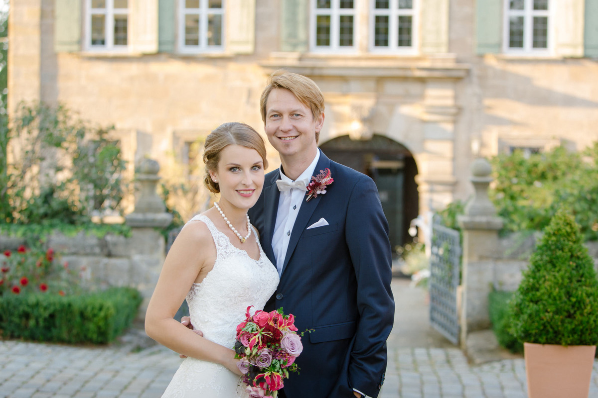 Fotos einer Hochzeit in Atzelsberg nahe Erlangen vom Hochzeitsfotografen Thomas Langer für kissweddings.de